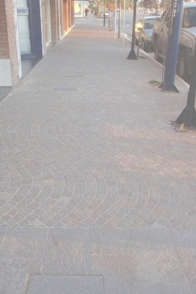 アルゼンチン斑岩_床_湘南ロックガーデン