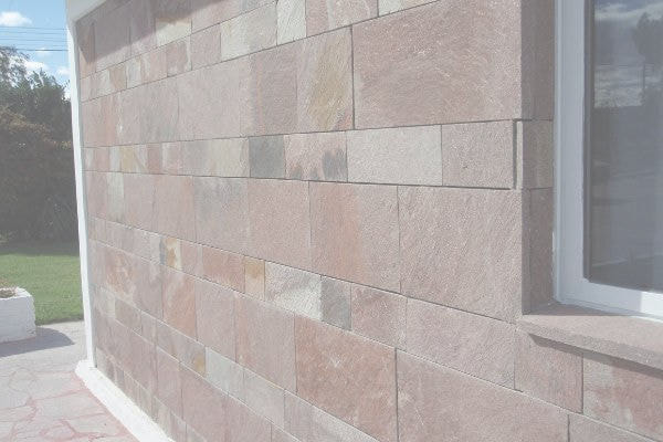 アルゼンチン斑岩_壁_湘南ロックガーデン