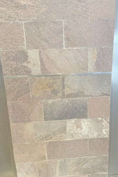 アルゼンチン斑岩_壁_湘南ロックガーデン