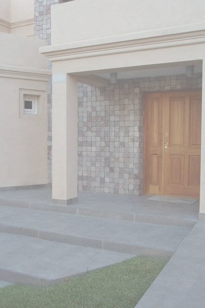 アルゼンチン斑岩_壁_湘南ロックガーデン