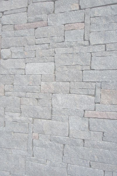 アルゼンチン斑岩_壁_湘南ロックガーデン