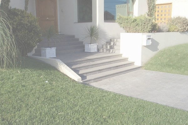 アルゼンチン斑岩_階段_湘南ロックガーデン