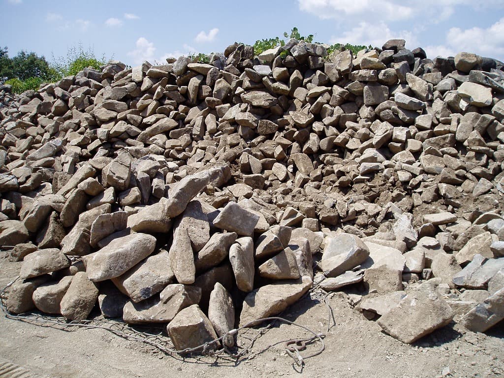 美濃石_湘南ロックガーデン