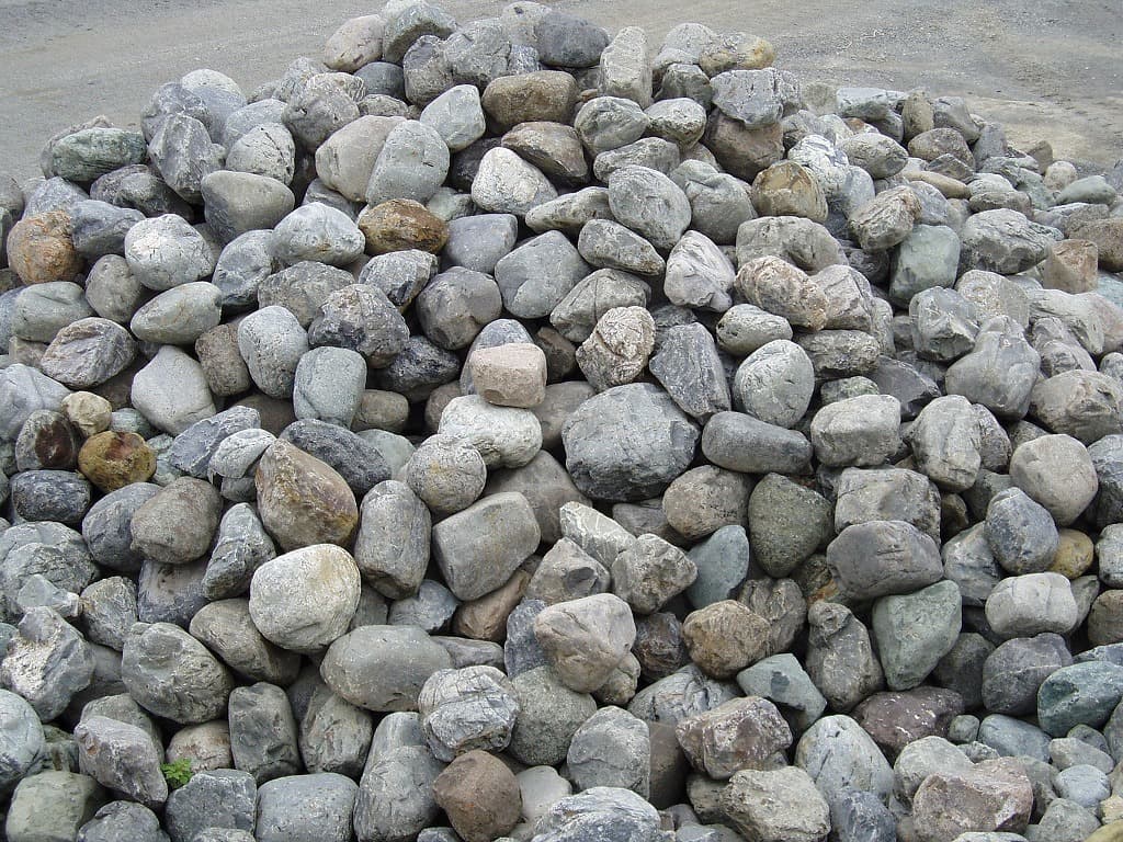 富士川玉石_湘南ロックガーデン