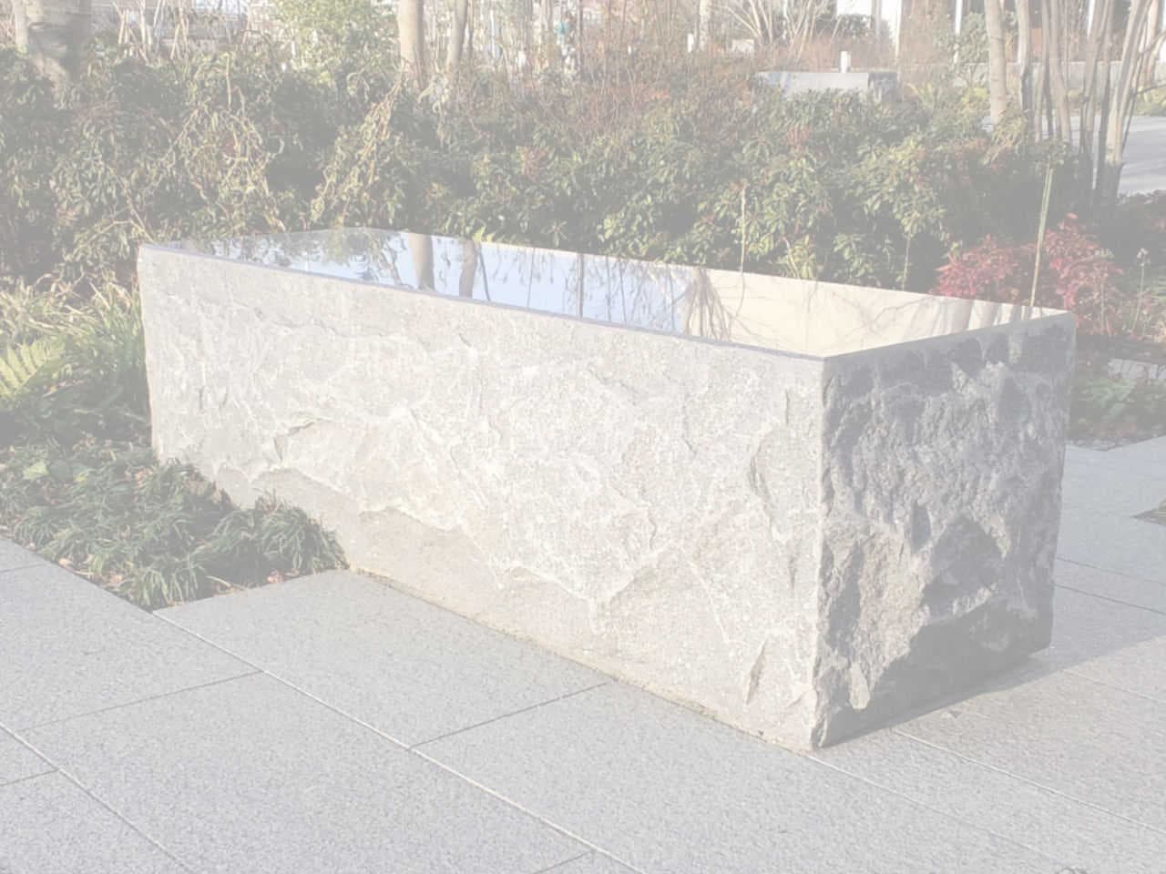 ベンチ_湘南ロックガーデン