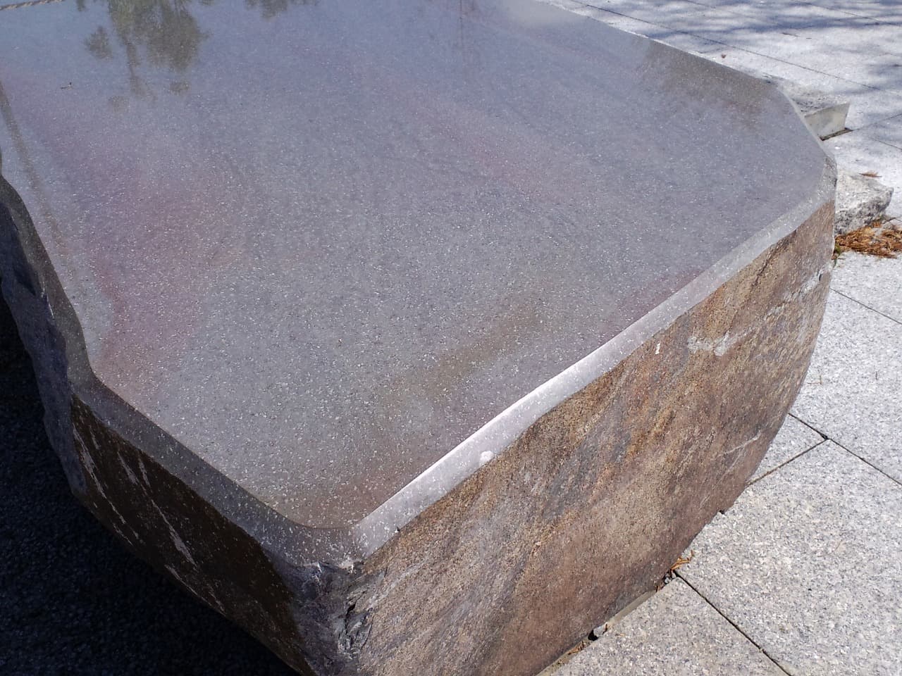 ベンチ_湘南ロックガーデン