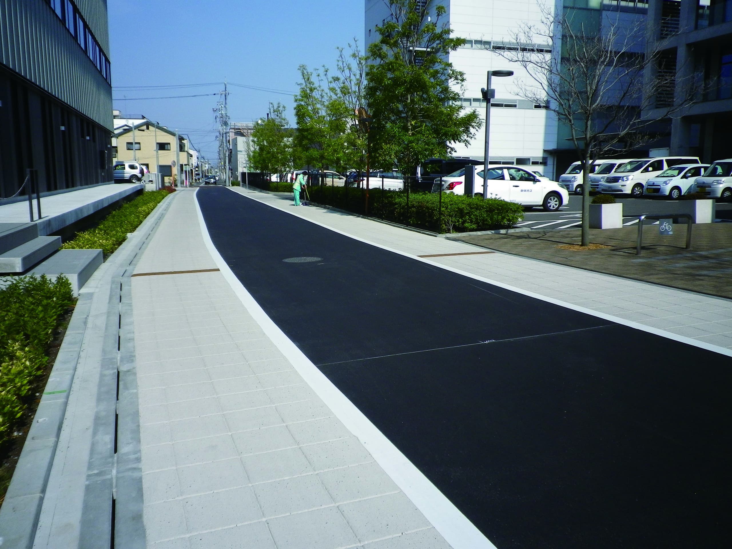 アースタンプ 型押しアスファルト工法による施工事例_路側帯3