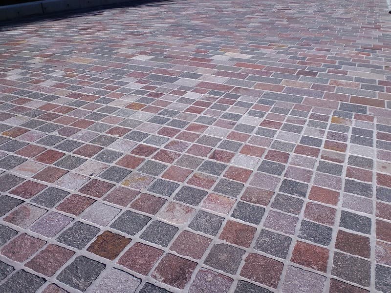 アルゼンチン斑岩ミックスレッド＆ミックスグレー_湘南ロックガーデン