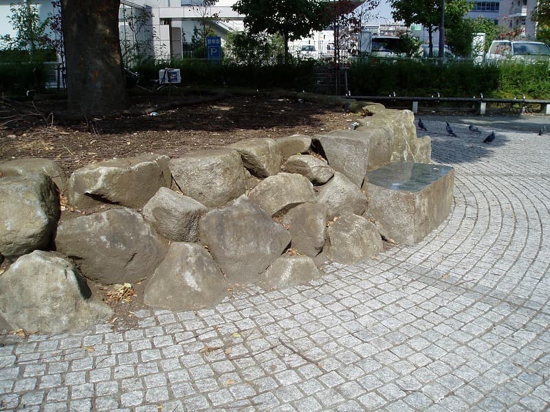 木曽石_湘南ロックガーデン