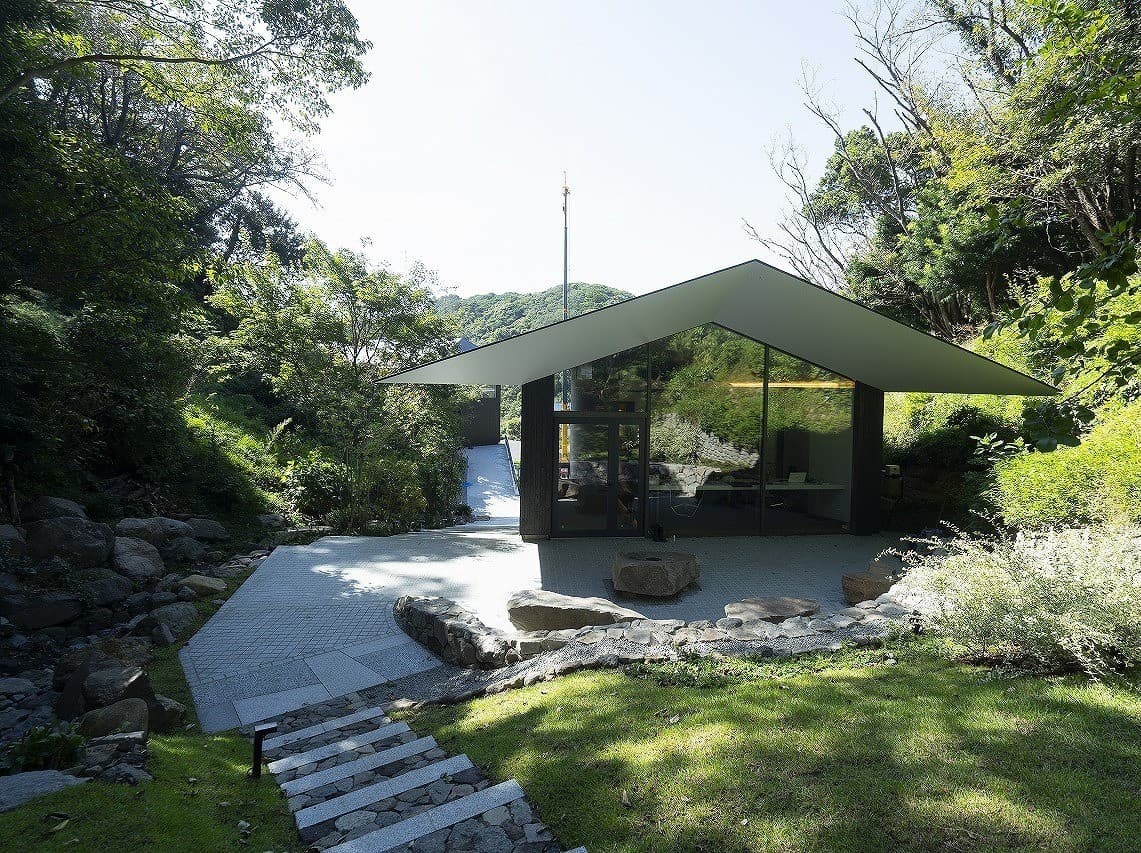 個人邸A_湘南ロックガーデン