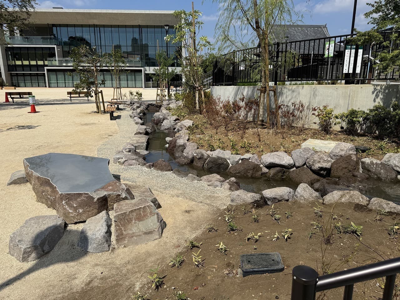 ふらっとすぎはち_湘南ロックガーデン