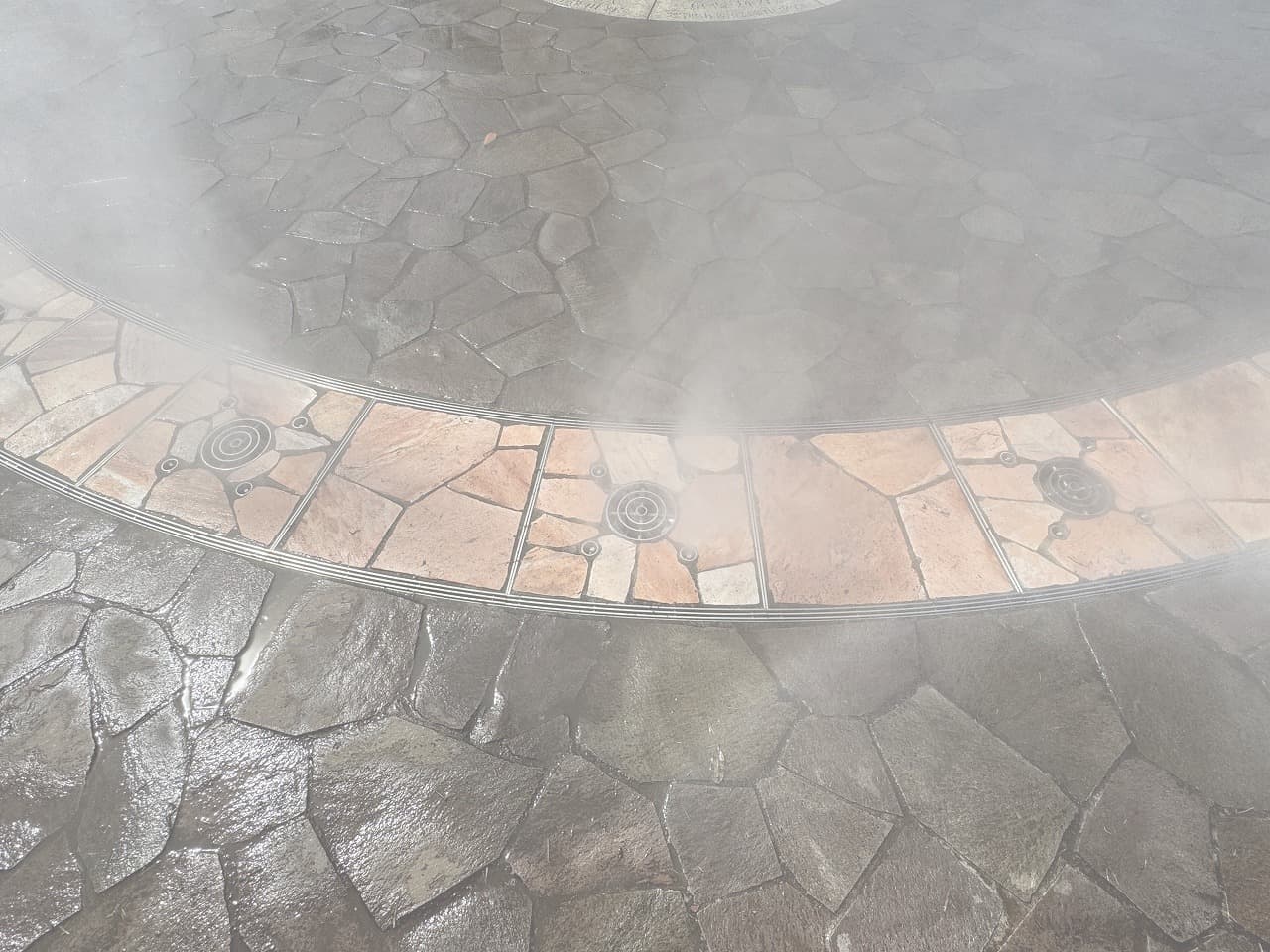 厚木中央公園_湘南ロックガーデン